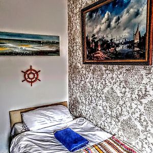 Single Room Bathroom